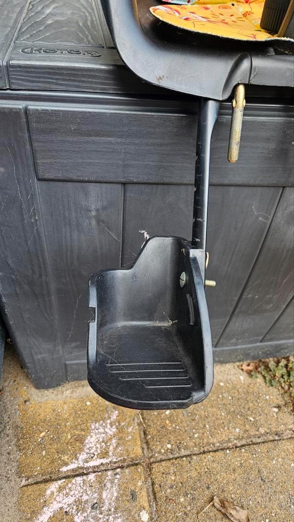 Fietsstoeltje voor voorop met windscherm