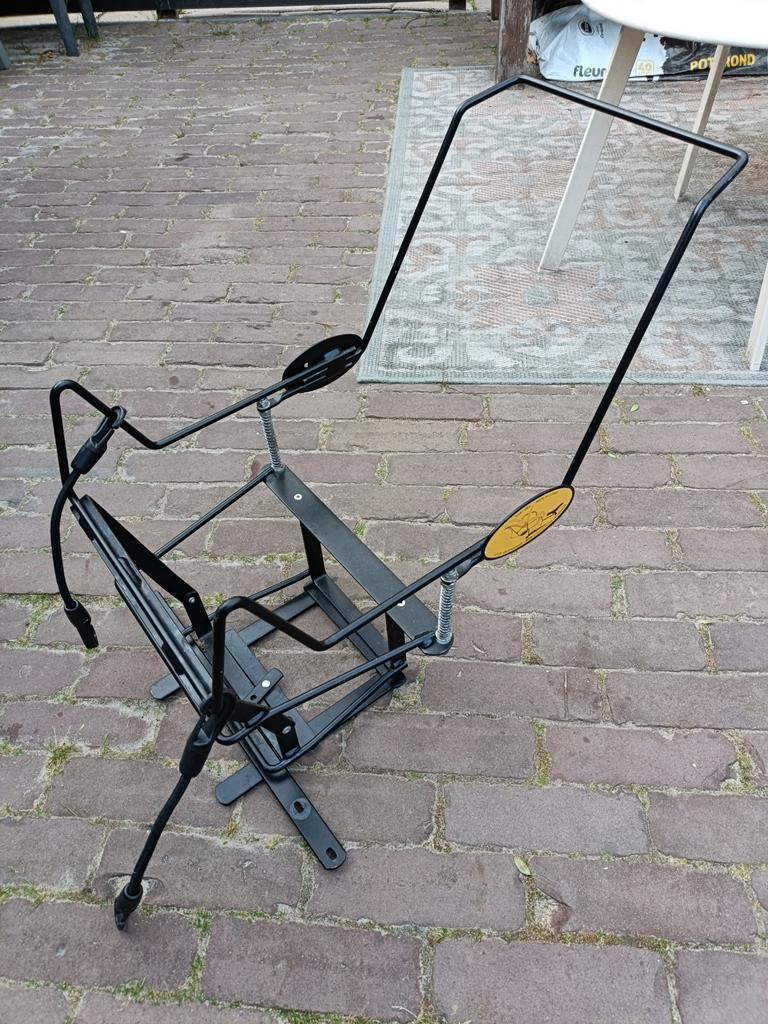 Steco maxi cosi houder