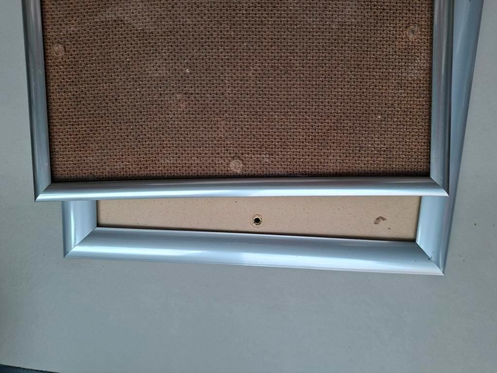 28 smalle lijstjes van 13x18 en 5 brede lijstjes van 13x18