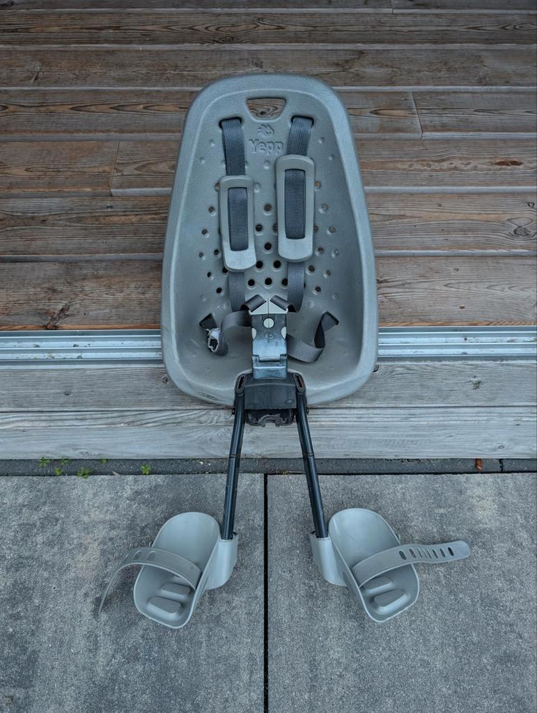 Yepp kinderzitje af te halen voor een zak snoep