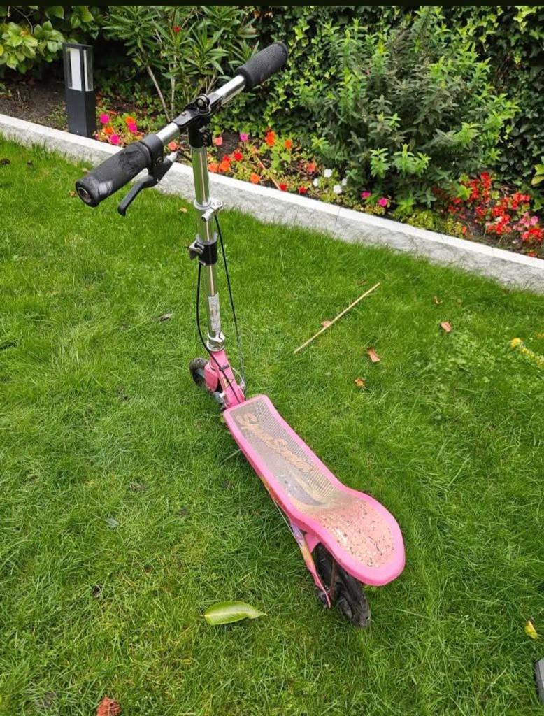 Gratis roze Spacescooter Step