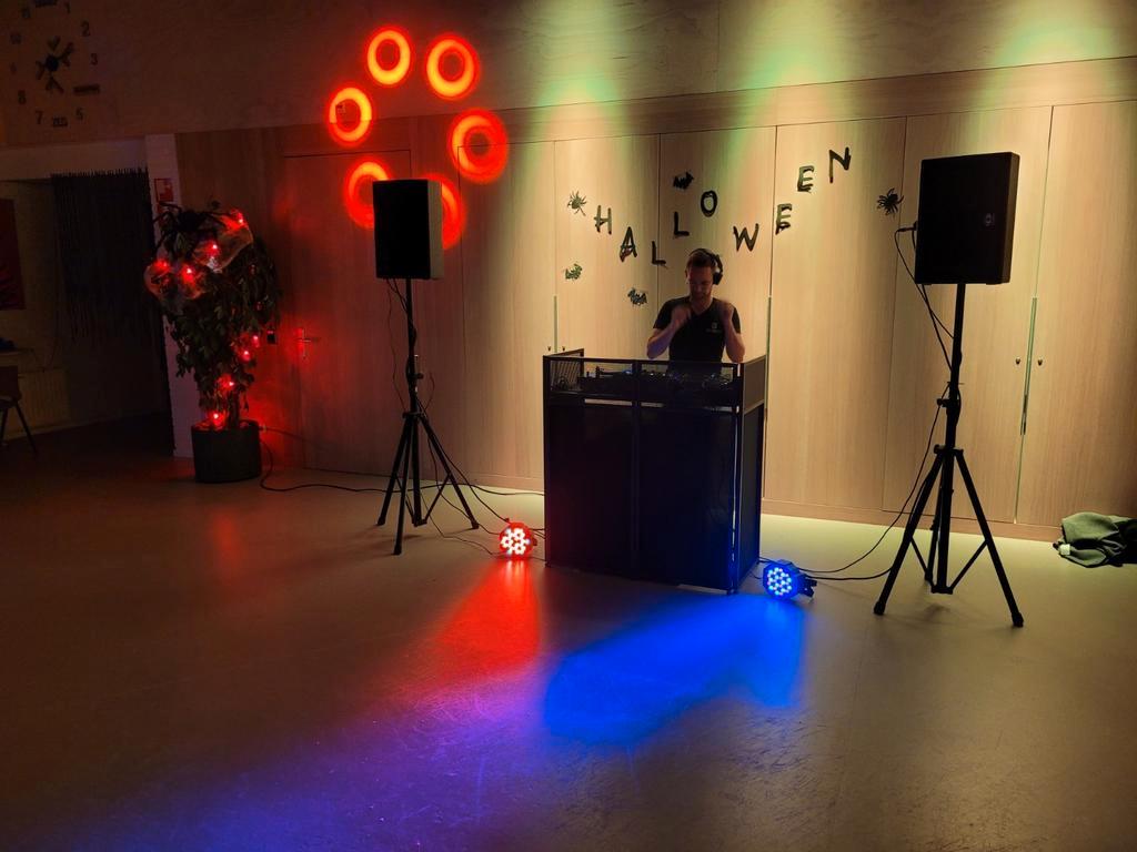 Te huur! Licht en geluid al v.a 35,-