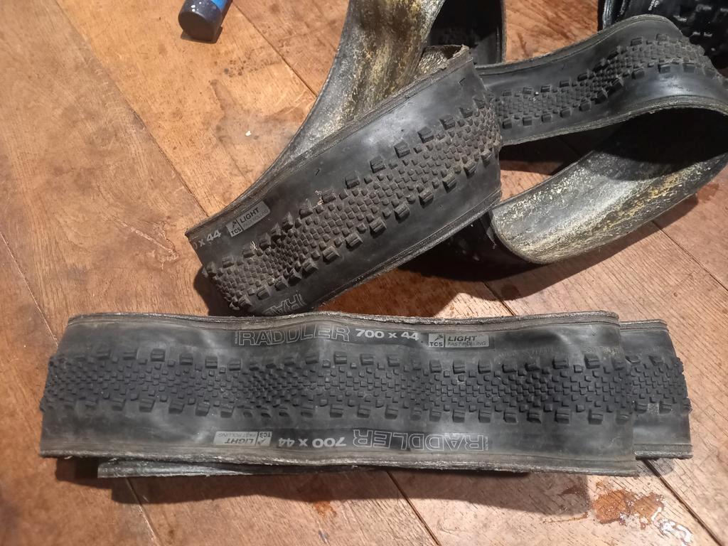 Gravel banden wtb radler 700x44. Gratis ophalen!