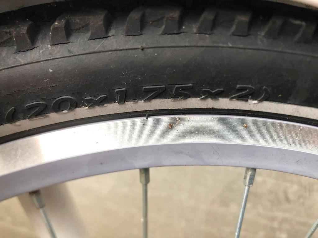 Gratis Meisjesfiets Altec 20 inch - Wit/Lila/Paars