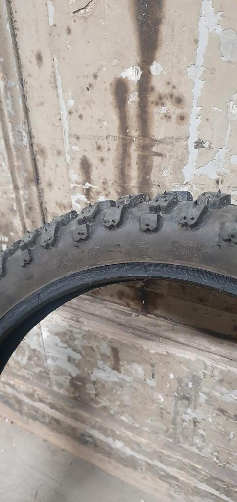 Buitenband 2.5x 16 enduro