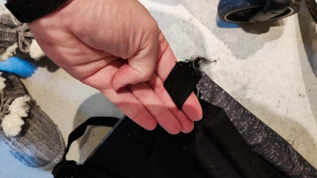 Gratis Eastpack tas - 1 riempje kapot