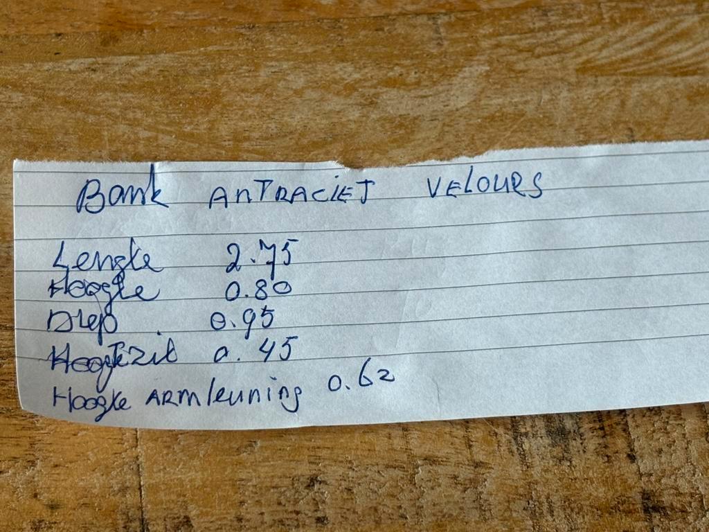 Antracietkleurige velours bank, moet dit weekend weg!