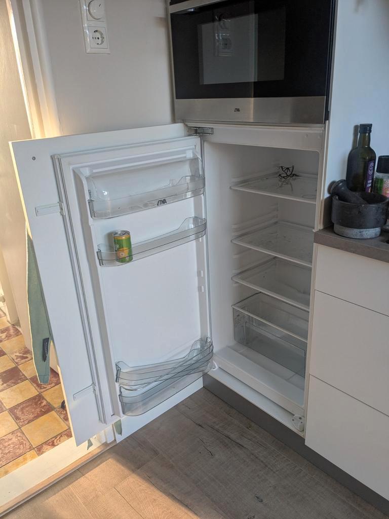 Koelkast - rubbers kapot. Daarom koelt hij te hard