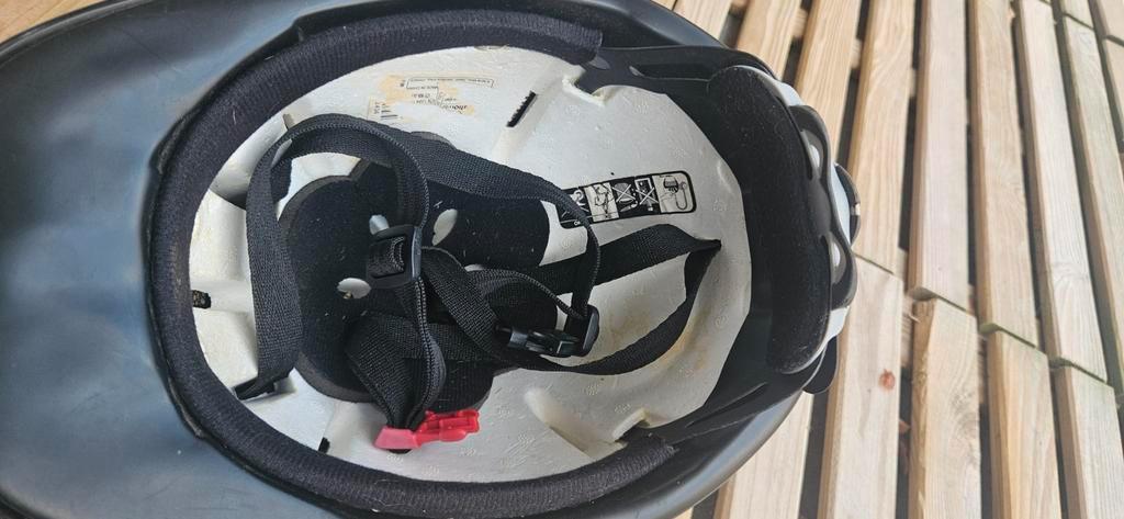 Paardrijhelm - Hoofdbescherming