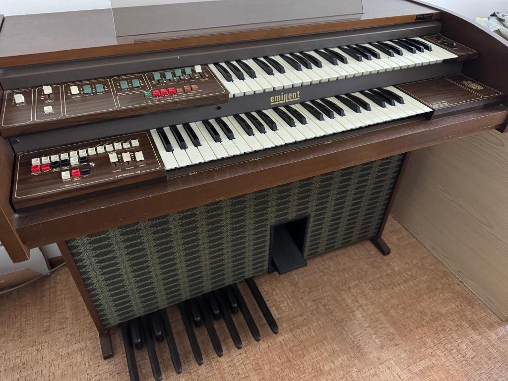Eminent Solina P200 orgel