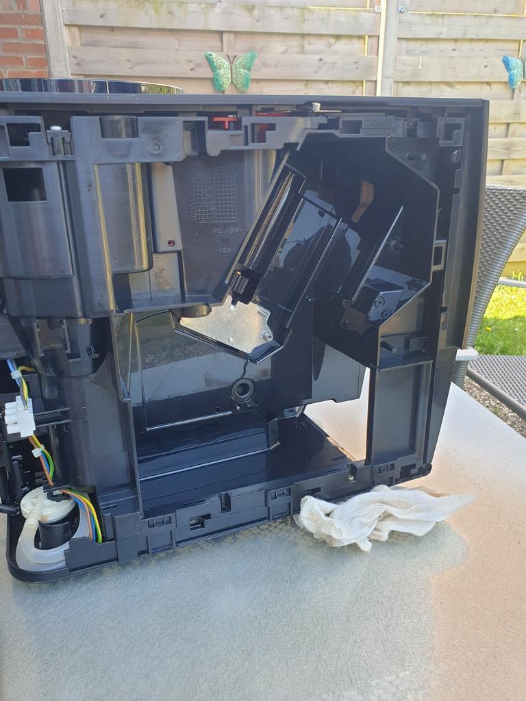 Monteur voor Jura of Delonghie koffiemachine