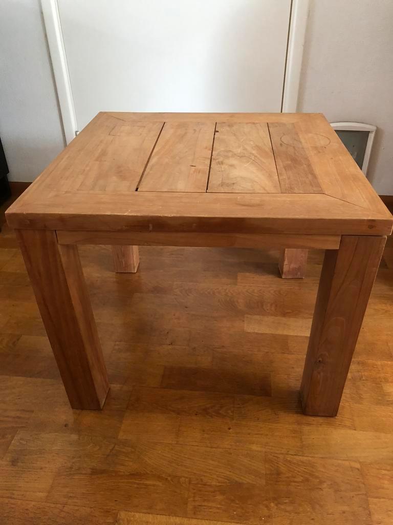 Salon en 2 bijzettafeltjes, Gratis.