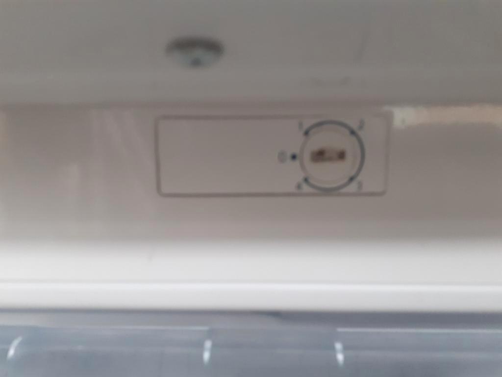 Nette  diepvrieskast  br 55 diepte 55 hoogte 125