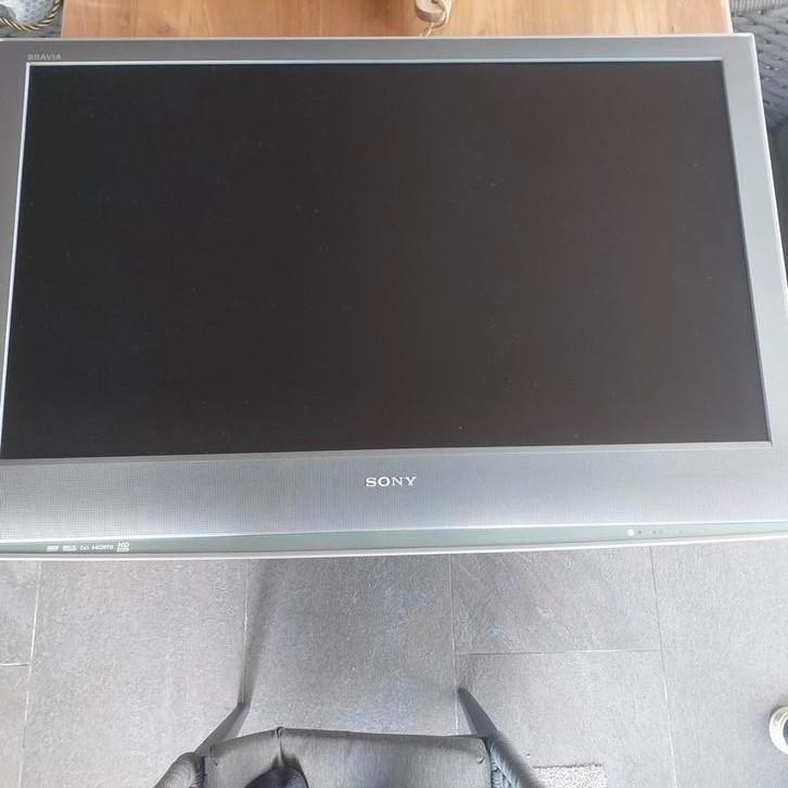 Platte Sony Bravia tv zgan