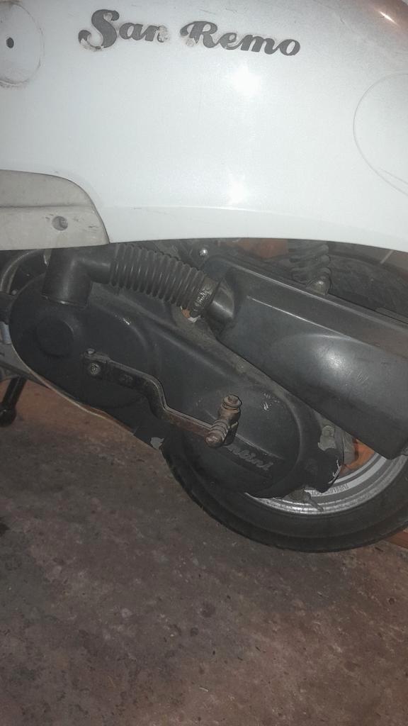 Scooter onderdelen  van een Son Reno?niet nieuw wel heel
