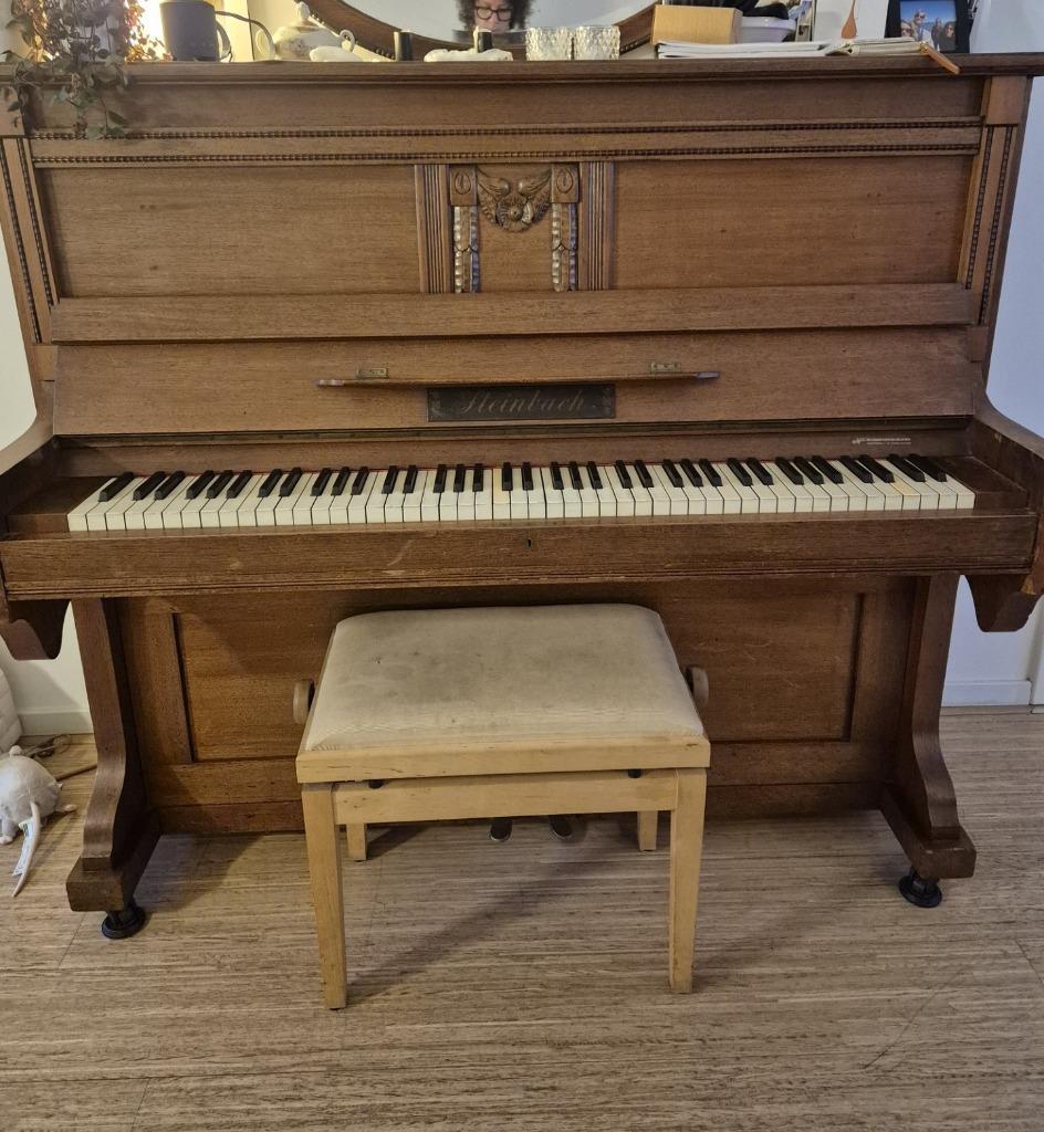 Piano - gratis op te halen