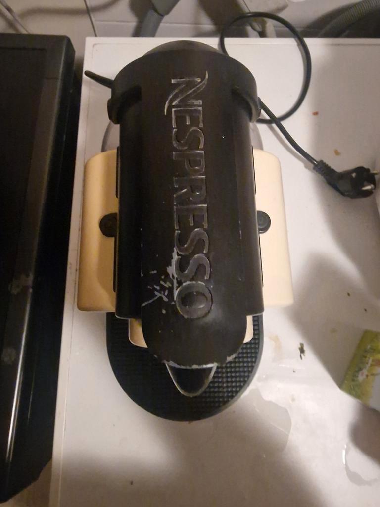 Nespresso Magimix Essenza - Capsulemachine