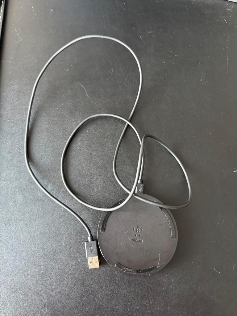 Wireless charging pad belkin