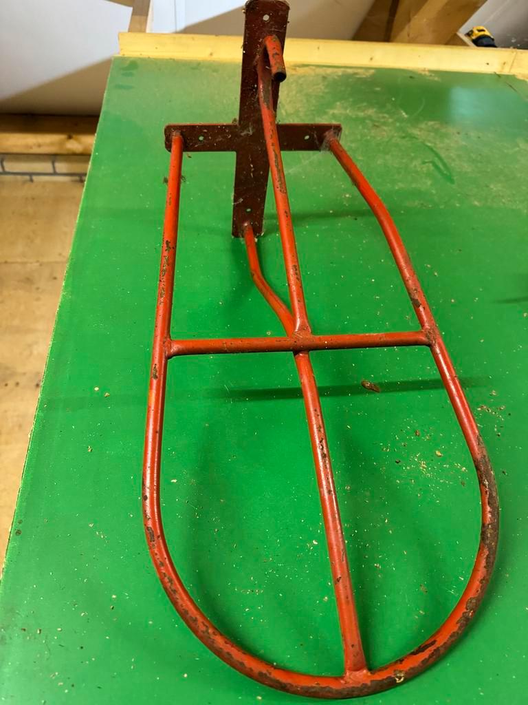 Gratis paarden Zadelsteun - Goede Staat