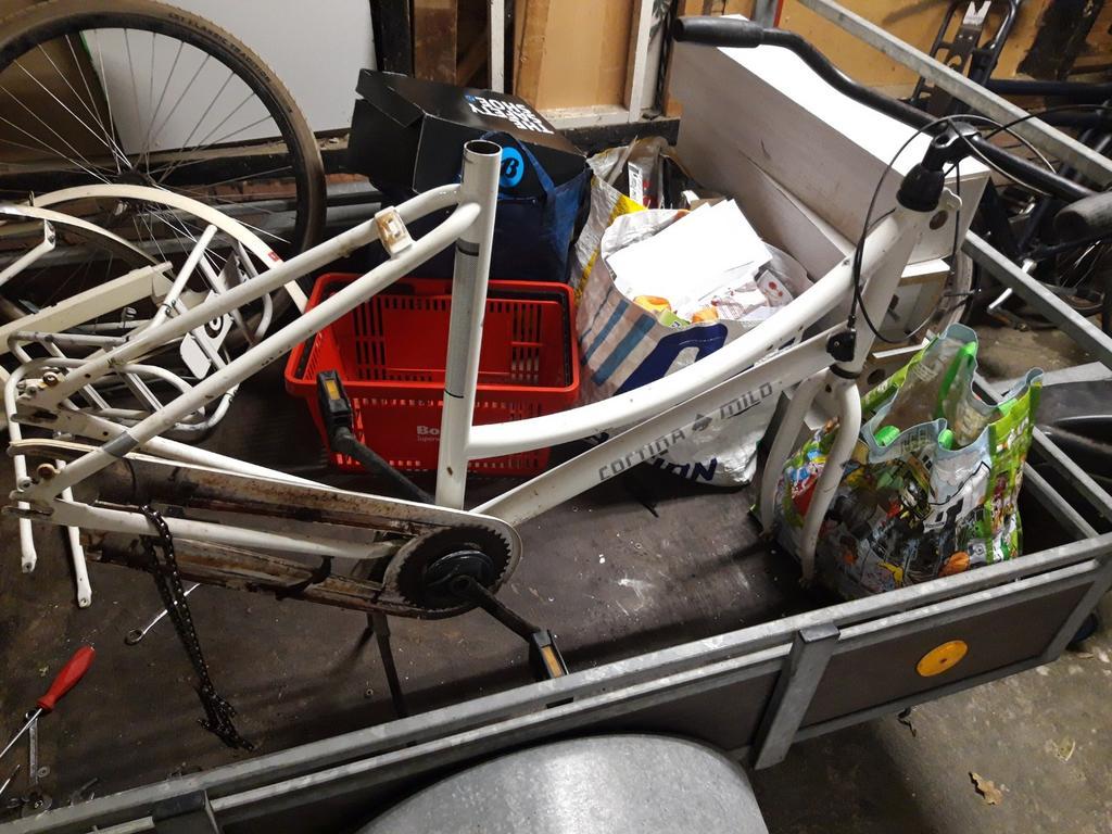 Fiets onderdelen  cortina 28 inch