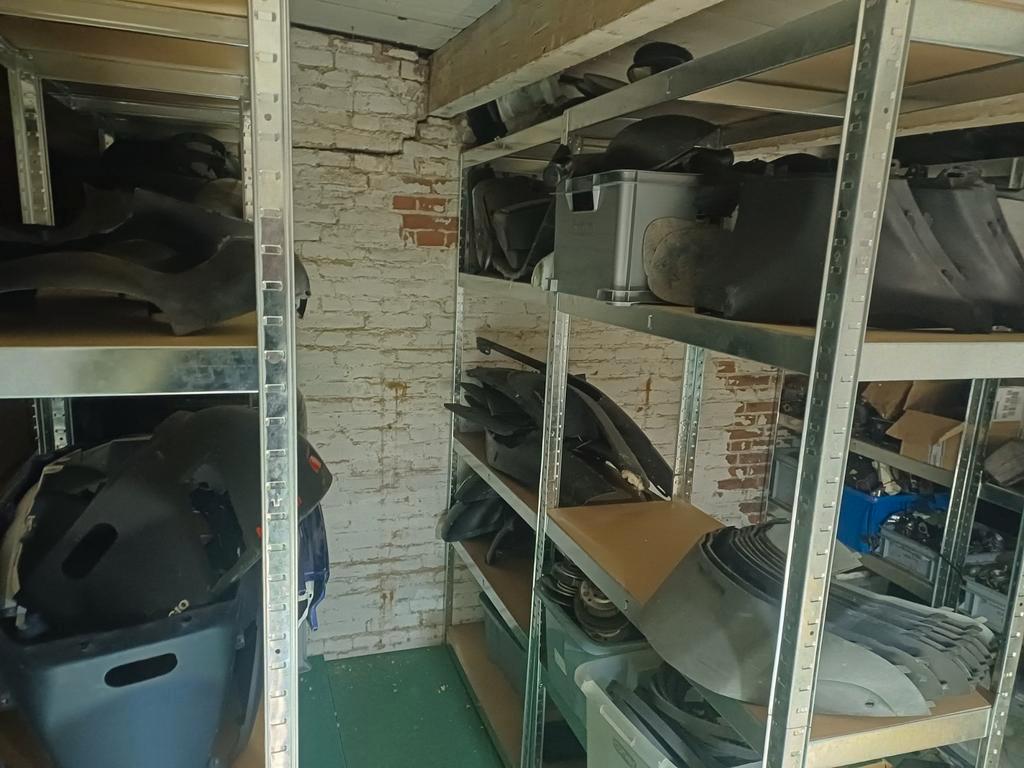 Piaggio zip / runner / vespa onderdelen