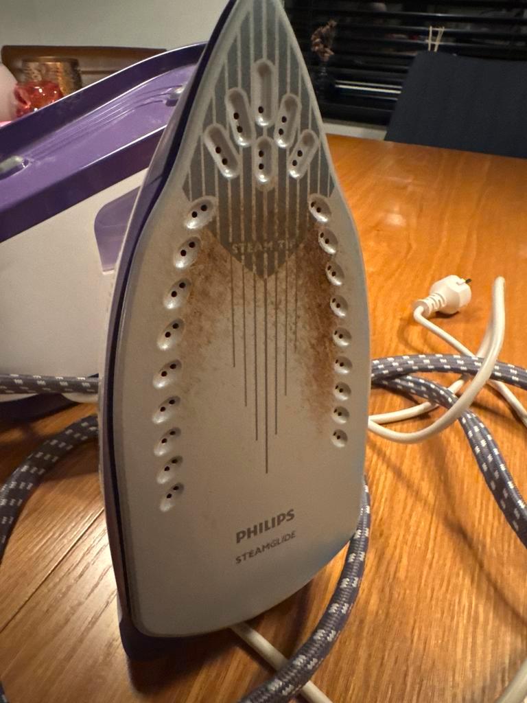 Gratis! Philips EasyCare Stoomstrijkijzer - Weinig Gebruikt