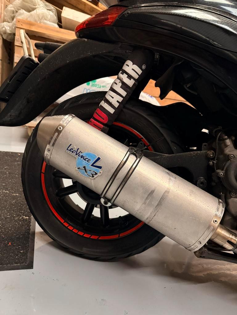 Motor Uitlaat - 80€