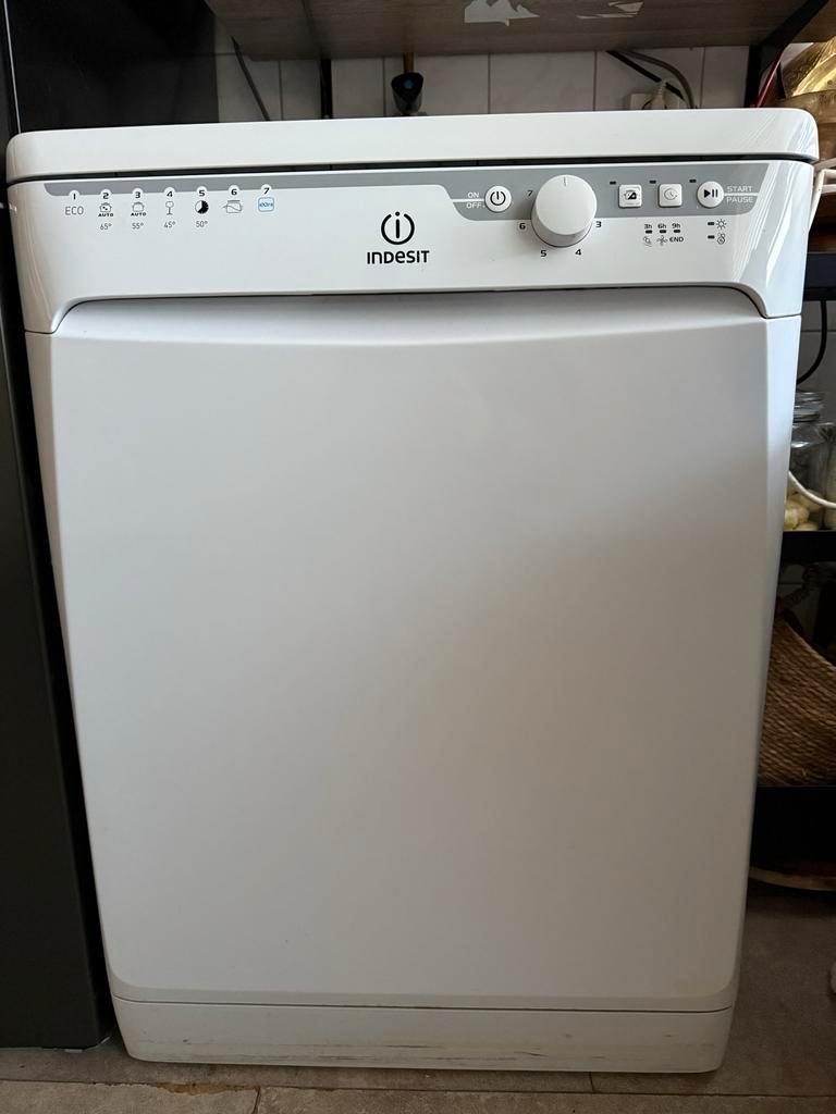 Defecte Indesit Vaatwasser
