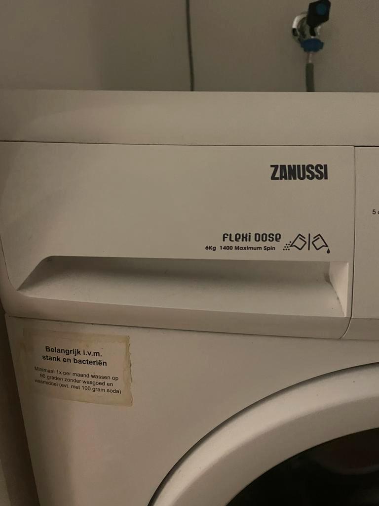 Wasmachine (Zanussi) GRATIS ophalen