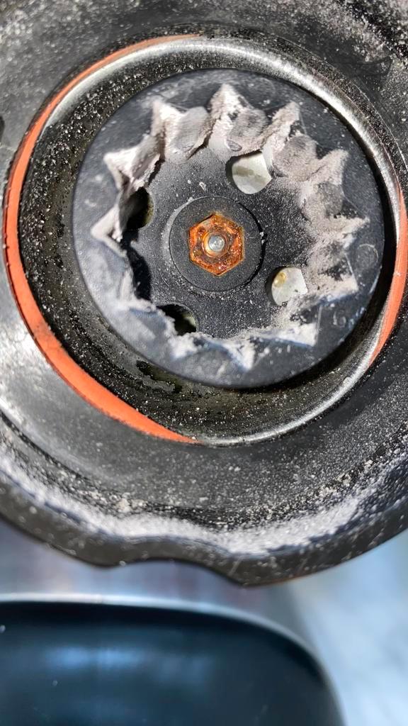 Bourgini blender - glazen kan intact, aandrijving defect