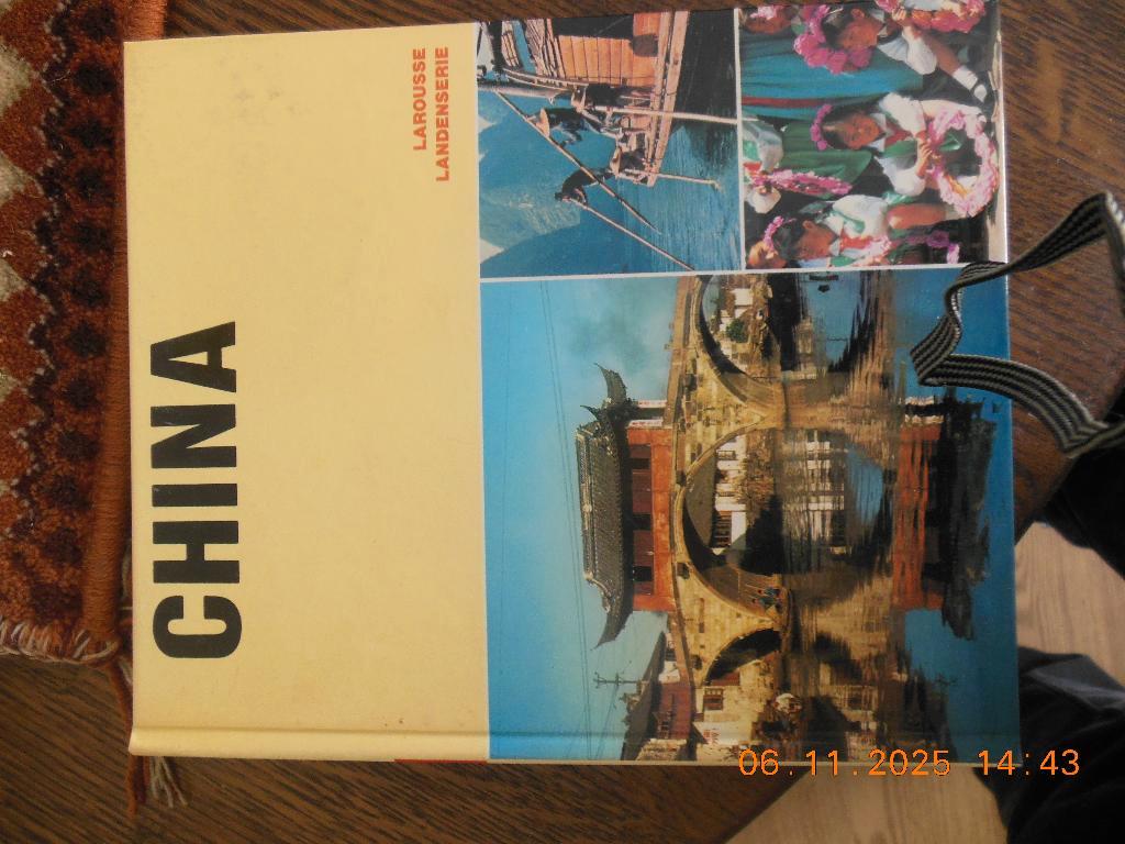 Larousse Landenserie