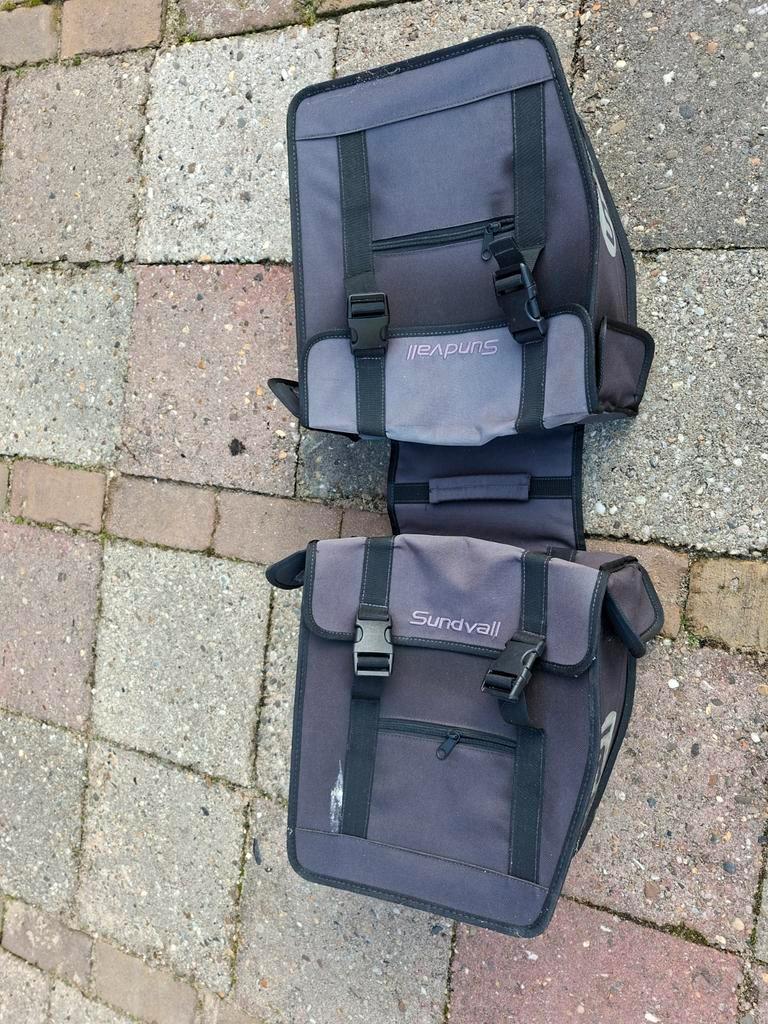 Sundvall dubbele fietstassm– nog prima voor een extra ronde!