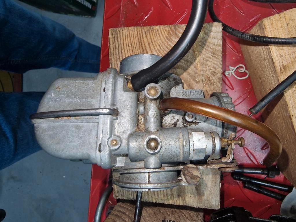 Gezocht   bing 21 / 20 /  122