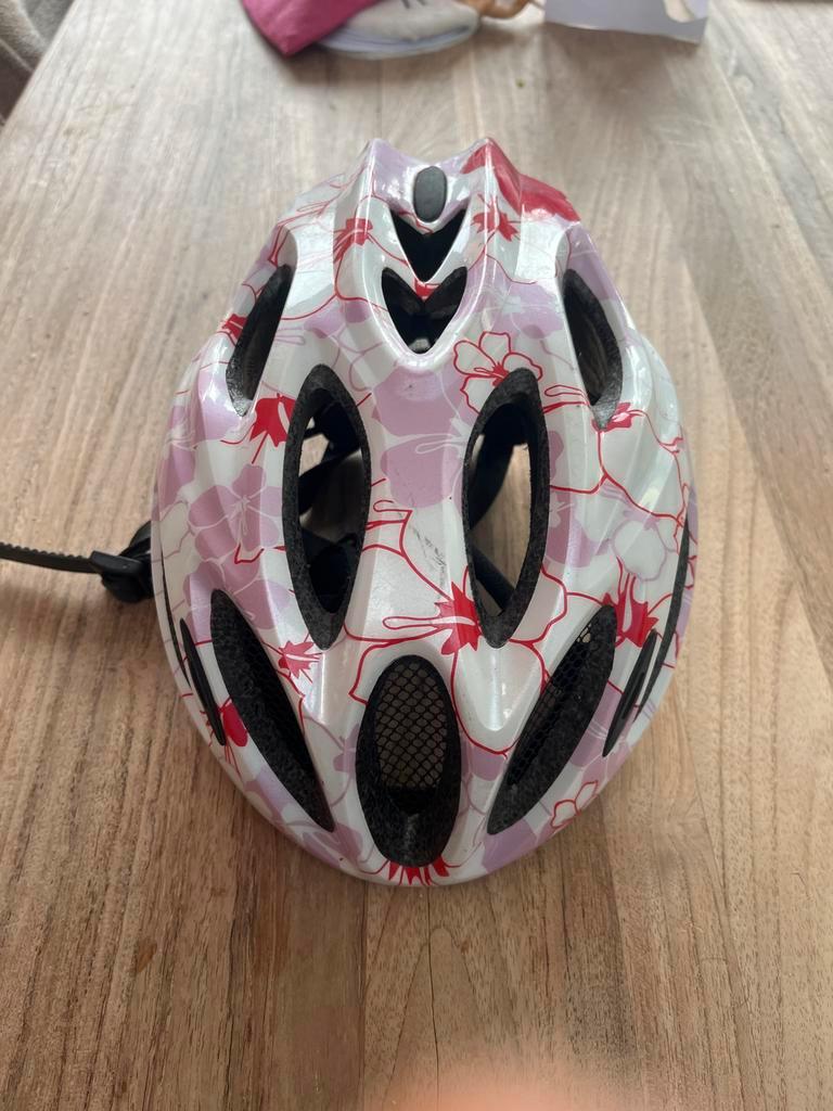Fietshelm met bloemenprint