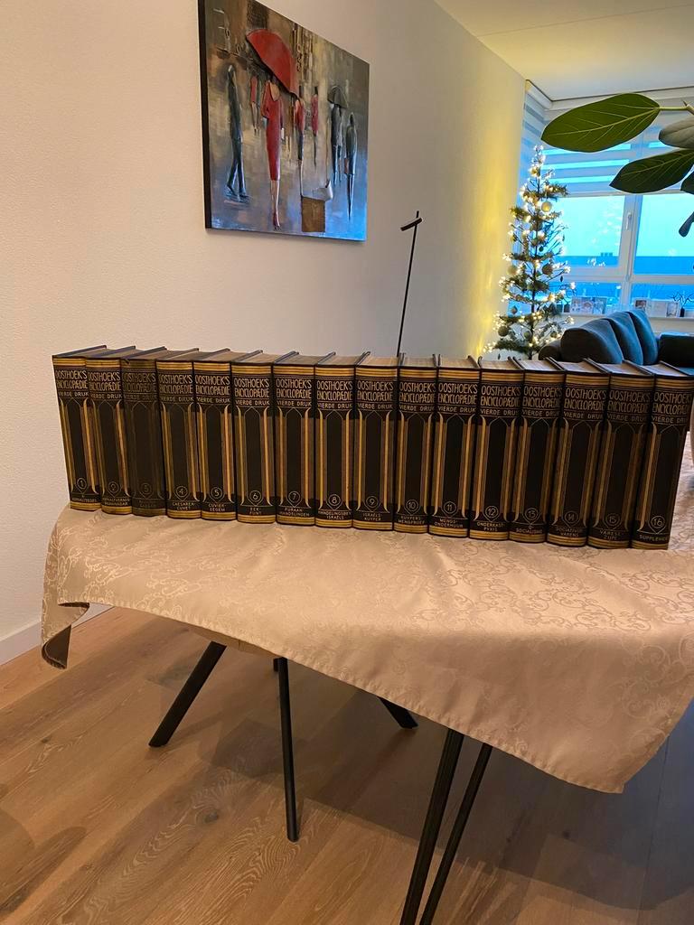 Oosthoeks encyclopedie 4e druk