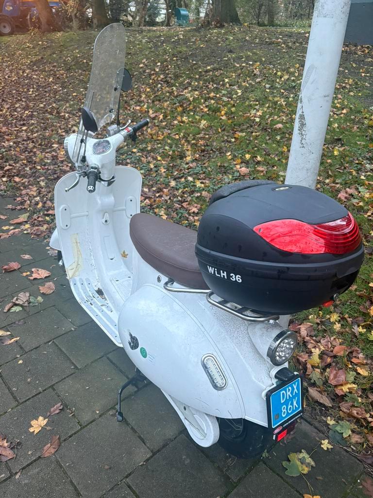 Elektrische scooter GRATIS op halen