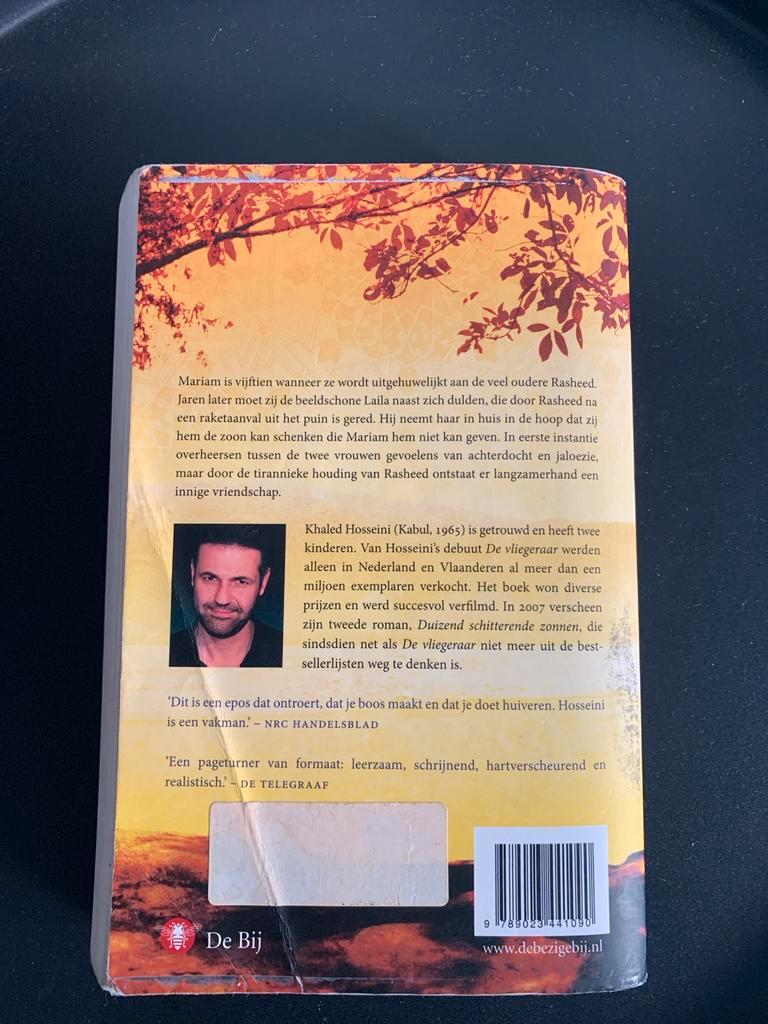 Duizend schitterende zonnen - Khaled Hosseini