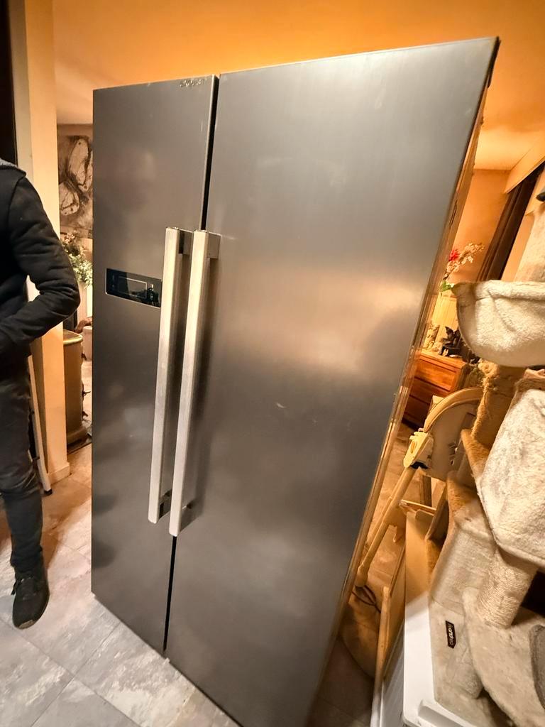 Defecte Koelkast - Oud IJzer