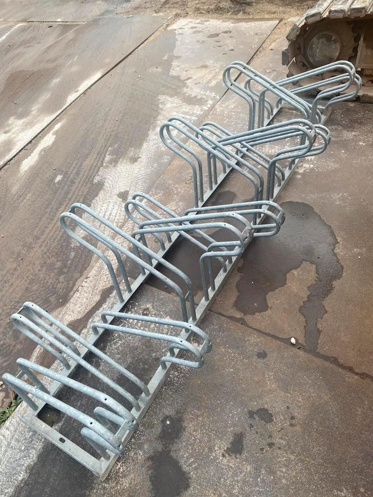 Fietsenrek voor 15 fietsen - 263 cm lang