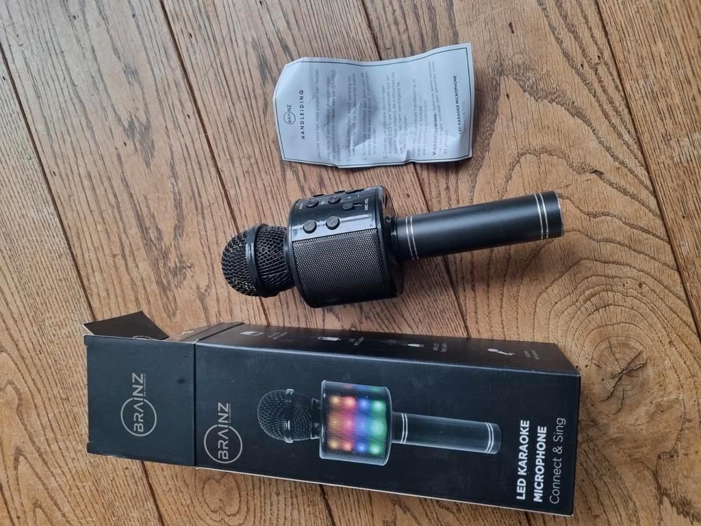 Led karaoke microphone met oplaadkabel
