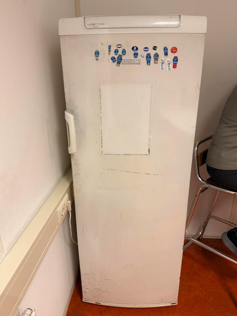 Witte Koelkast gratis - Gebruikt