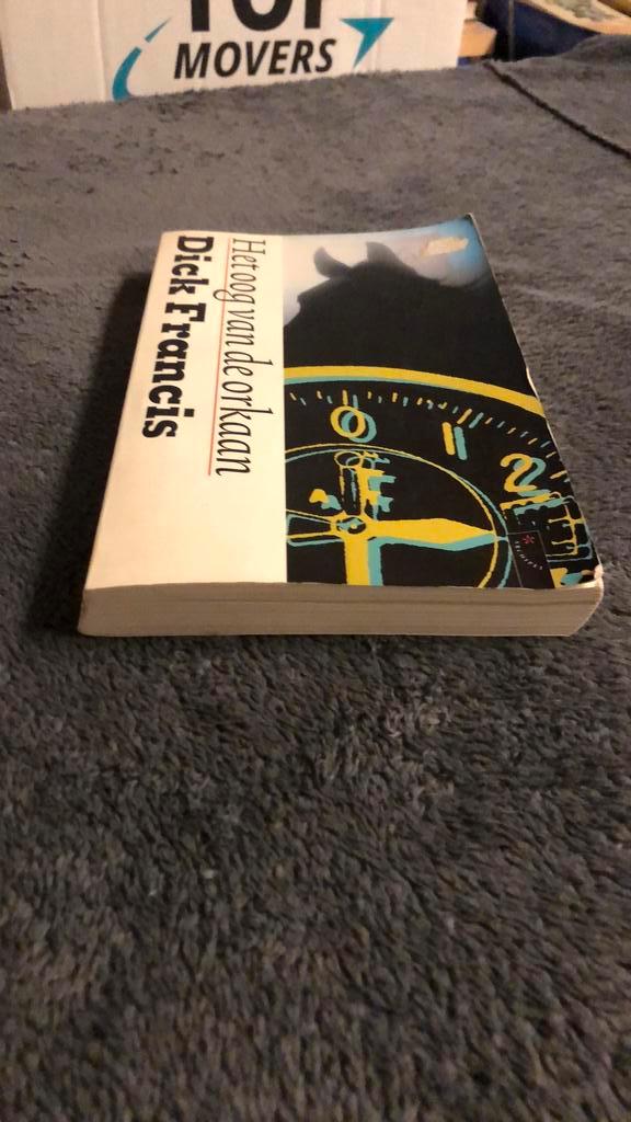 Dick Francis - Het oog van de orkaan