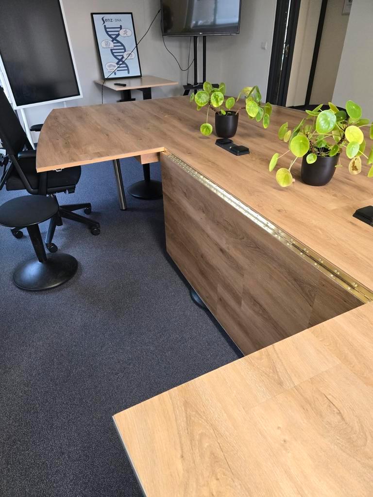 Gratis afhalen Grote vergadertafel - 4x1.5 meter