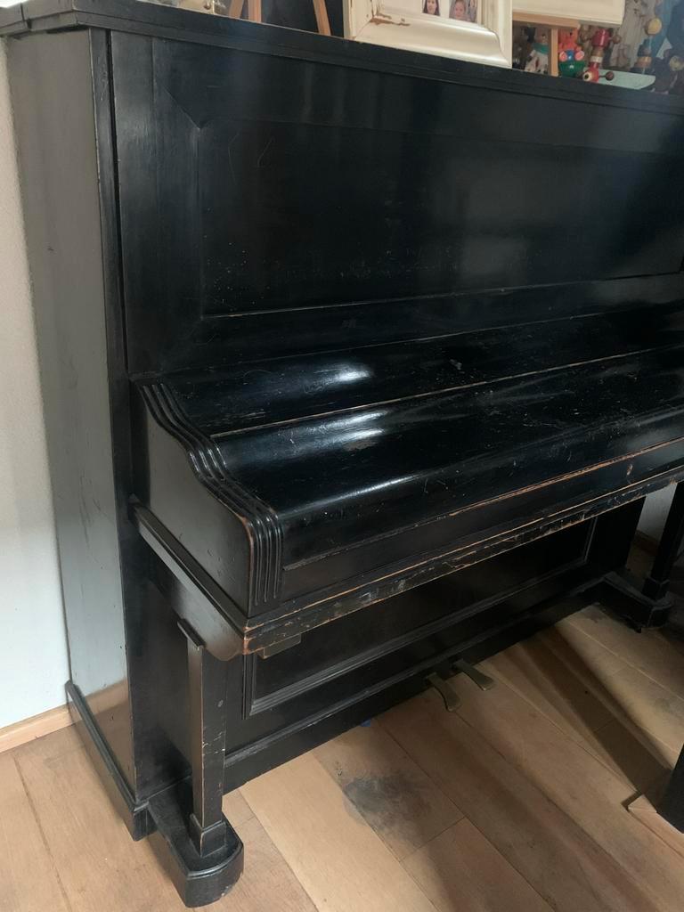 Antieke Steinbach piano - Mooi meubelstuk