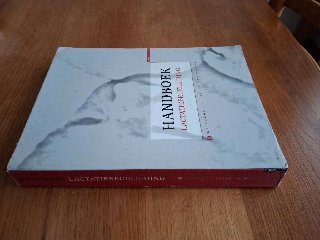 Handboek lactatiebegeleiding van La Leche League 2005