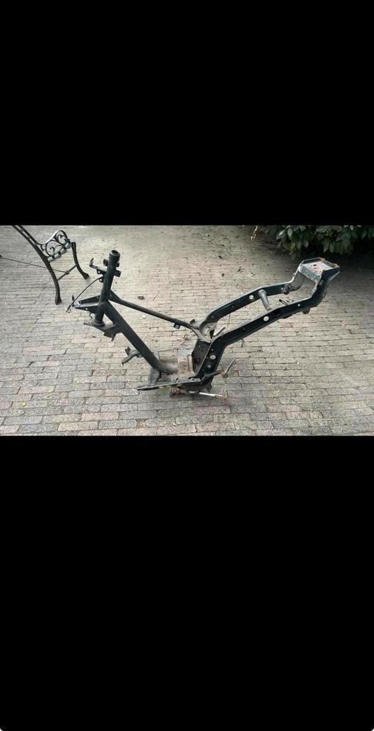 Gilera runner frame gezocht!