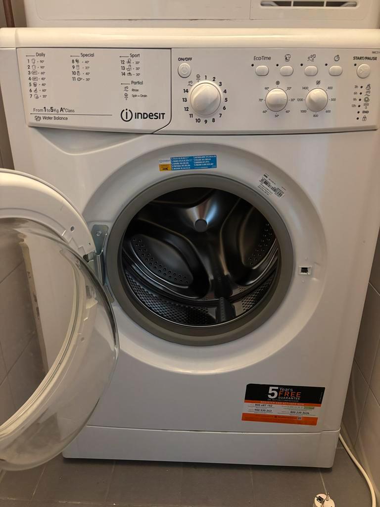 Indesit Wasmachine 5kg - Gratis af te halen.