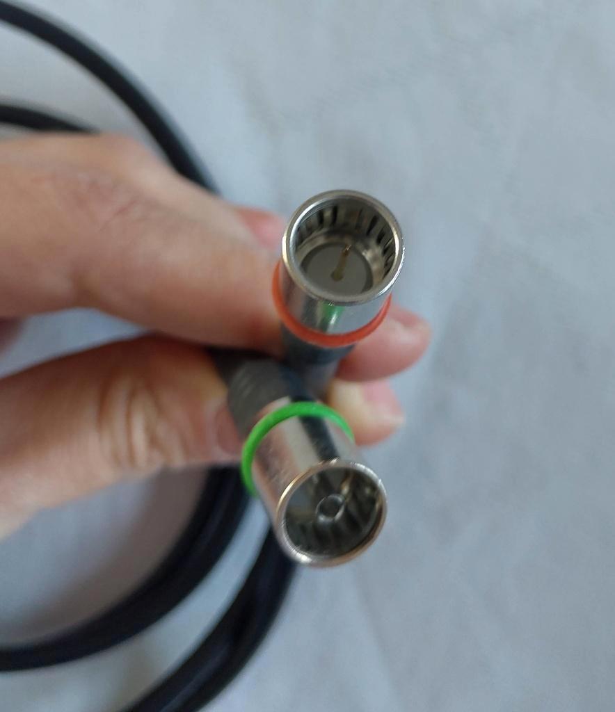 TV coaxiale kabel schakelmaterialen