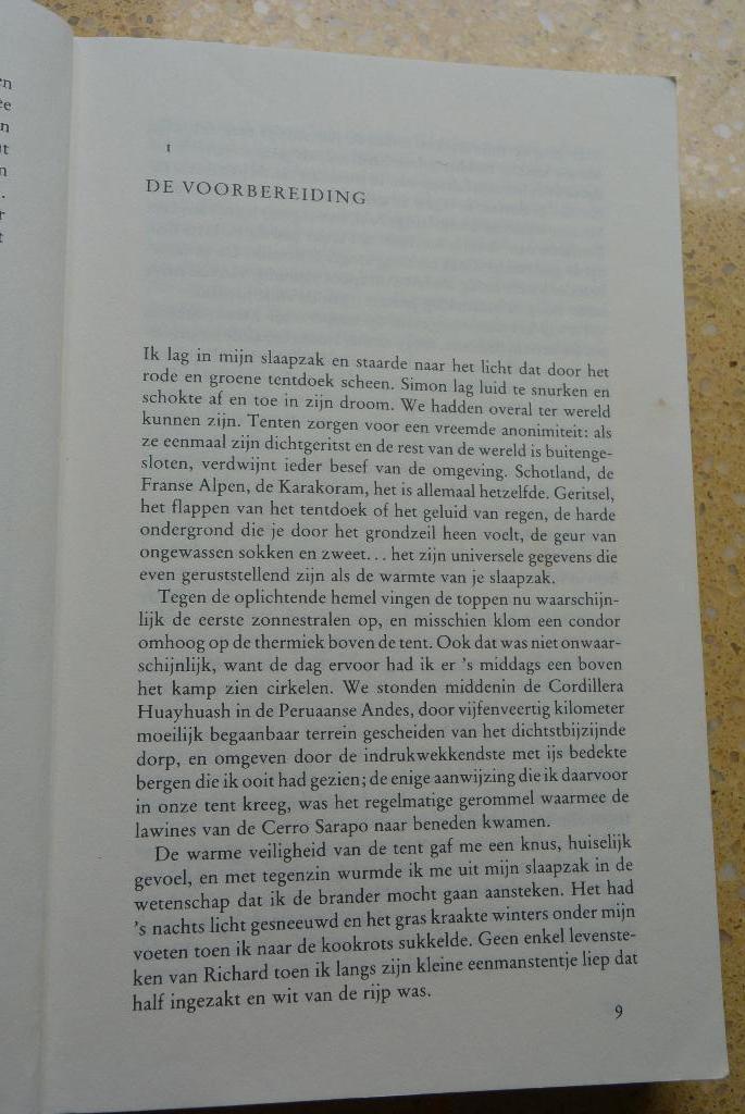 Over de rand Bloedstollend overlevingsverhaal Joe Simpson