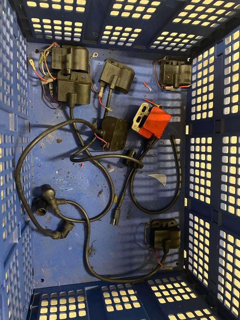 Tomos onderdelen: bobines, remmen, verlichting